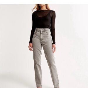 Abercrombie & Fitch 90’s Straight Ultra High Rise Jeans